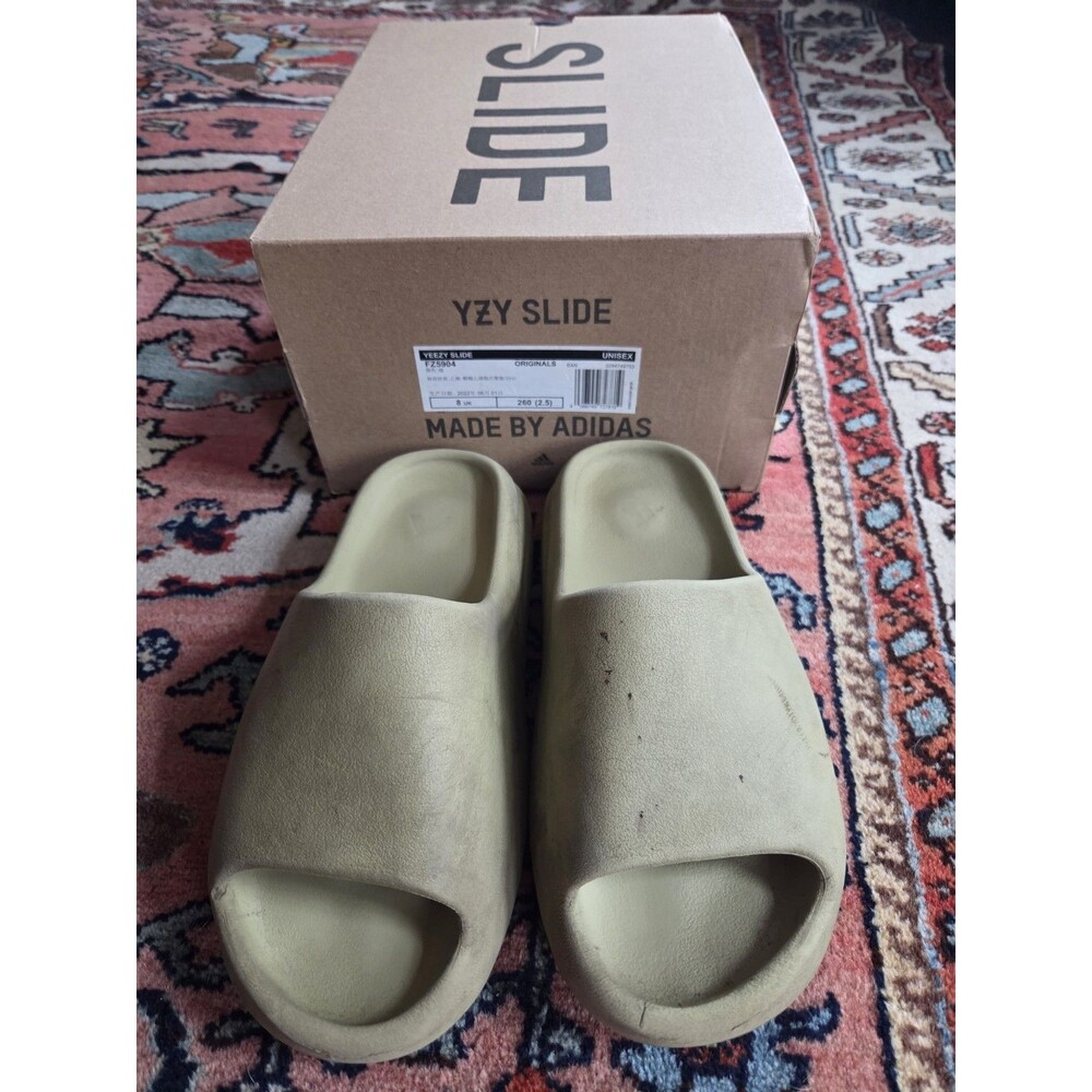 Adidas Yeezy Slide Resin FZ5904 Green Size 8 Well Loved Authentic